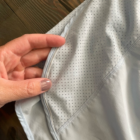 Lululemon Athletica Light blue Athletic Shorts real quick - Picture 5 of 9